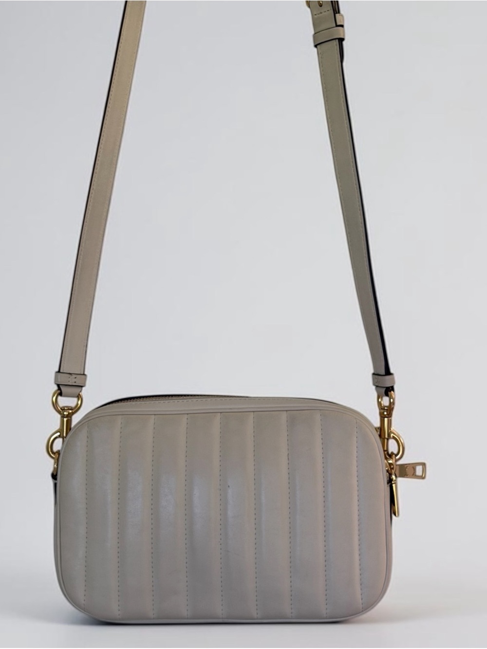 COACH Jes Crossbody Bag Linear Quilting Chalk
Cream Leather C1569 - Picture 7 of 14
